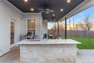 124 N 2nd St, La Porte, TX 77571 - Photo 36