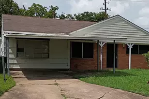 4423 Holloway Dr, Houston, TX 77047 - Photo 2