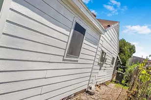 4423 Holloway Dr, Houston, TX 77047 - Photo 22