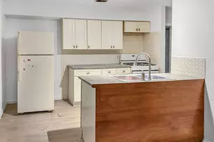 4423 Holloway Dr, Houston, TX 77047 - Photo 6
