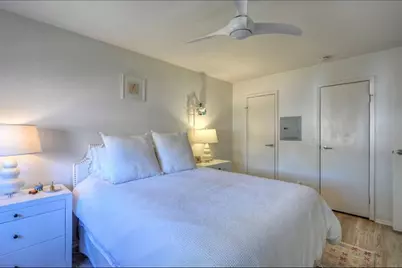 7138 N Holiday Drive, Galveston, TX 77550 - Photo 12