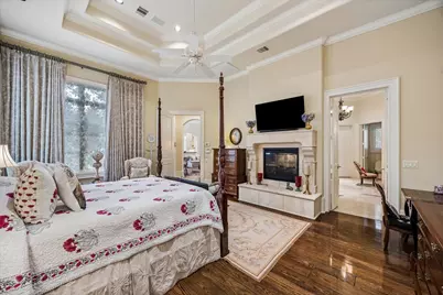 1101 Longmont Place Court, Houston, TX 77056 - Photo 22