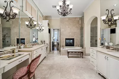 1101 Longmont Place Court, Houston, TX 77056 - Photo 24