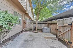 7700 Creekbend Dr, Houston, TX 77071 - Photo 20