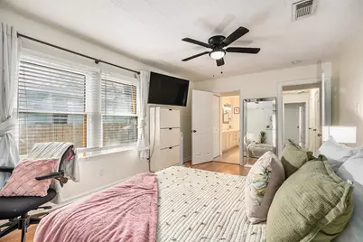 116 Whiting Street, Galveston, TX 77550 - Photo 14