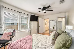 116 Whiting St, Galveston, TX 77550 - Photo 14