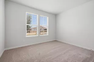 8202 Coral Dr, Texas City, TX 77591 - Photo 4