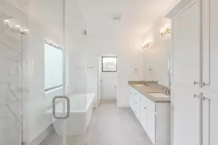 3511 Harvest Dance Dr, Houston, TX 77008 - Photo 36