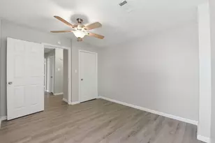 3643 Storm Creek Dr, Houston, TX 77088 - Photo 22