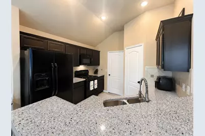 1602 Halpern Street, Houston, TX 77009 - Photo 8