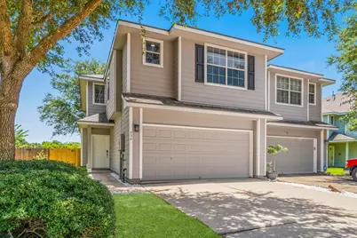 238 Drake Run Lane, Dickinson, TX 77539 - Photo 2