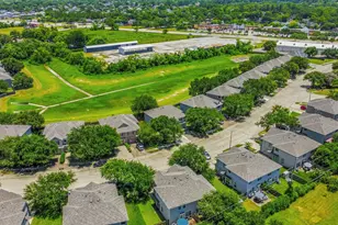 238 Drake Run Ln, Dickinson, TX 77539 - Photo 40