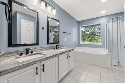 238 Drake Run Lane, Dickinson, TX 77539 - Photo 22
