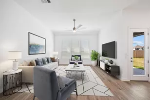 13714 Ballast Grn Dr, Texas City, TX 77568 - Photo 4