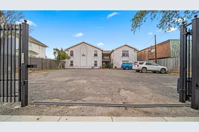 421 Emerson Street #5, Houston, TX 77006 - Photo 14
