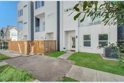 2116 Naomi Street #B, Houston, TX 77054 - Photo 4