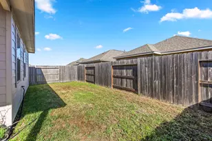 13126 Dancing Reed Dr, Texas City, TX 77568 - Photo 22