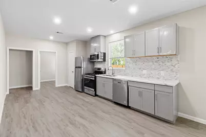 8402 Bassett Street, Houston, TX 77051 - Photo 6