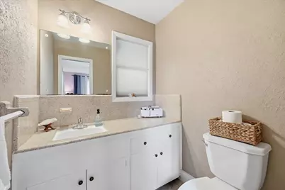 1833 W Decker Avenue, Orange, NH 77632 - Photo 12