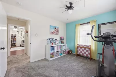 1833 W Decker Avenue, Orange, NH 77632 - Photo 14