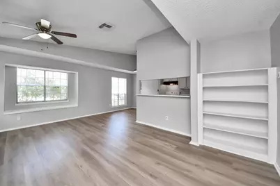 5526 Farley Unit A Drive #A, Houston, TX 77032 - Photo 4