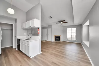 5526 Farley Unit A Drive #A, Houston, TX 77032 - Photo 14