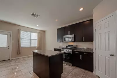 15923 Eldora Springs Court, Houston, TX 77070 - Photo 14