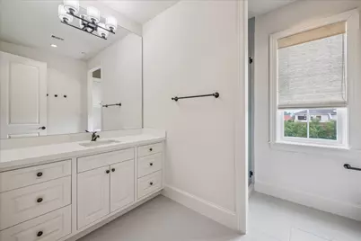 415 Lovett Boulevard #E, Houston, TX 77006 - Photo 22