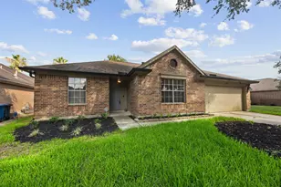 5526 Clarkston Ln, Spring, TX 77379 - Photo 2