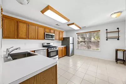 5526 Clarkston Lane, Spring, TX 77379 - Photo 6