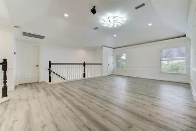 13607 Starlight Harbour Court, Houston, TX 77077 - Photo 30