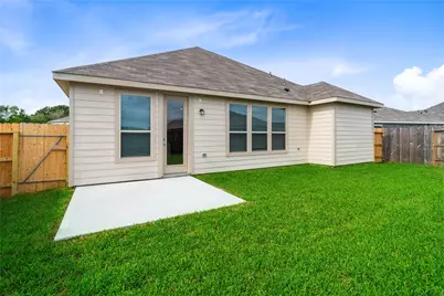 745 Imperial Loop, Alvin, TX 77511 - Photo 24