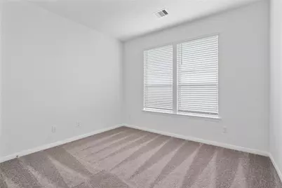 745 Imperial Loop, Alvin, TX 77511 - Photo 8