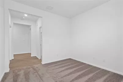 745 Imperial Loop, Alvin, TX 77511 - Photo 10