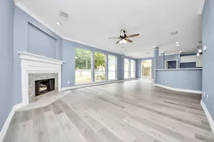 16203 Broken Timber Cir, Houston, TX 77095 - Photo 4