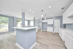 16203 Broken Timber Cir, Houston, TX 77095 - Photo 8