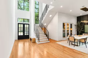 4024 Chatham Ln, Houston, TX 77027 - Photo 6