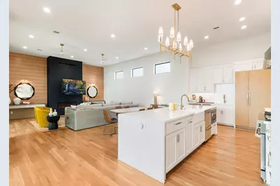 4024 Chatham Lane, Houston, TX 77027 - Photo 10