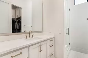 4024 Chatham Ln, Houston, TX 77027 - Photo 38