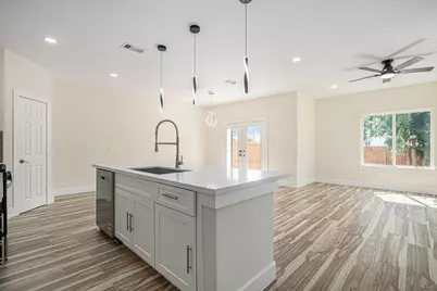9807 Bamboo Road #B, Houston, TX 77041 - Photo 10