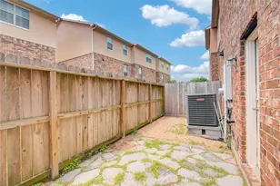 7903 Bachwood Dr, Houston, TX 77040 - Photo 36