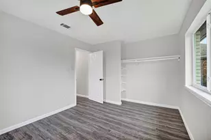 8310 Wild Rose St, Houston, TX 77083 - Photo 2