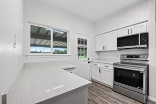 8310 Wild Rose St, Houston, TX 77083 - Photo 22