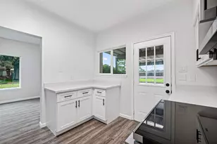 8310 Wild Rose St, Houston, TX 77083 - Photo 20