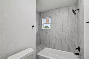 8310 Wild Rose St, Houston, TX 77083 - Photo 6