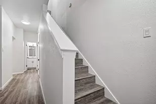 8310 Wild Rose St, Houston, TX 77083 - Photo 30