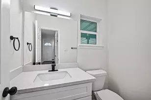 8310 Wild Rose St, Houston, TX 77083 - Photo 16