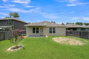 2159 Lost Timbers Dr, Conroe, TX 77304 - Photo 32