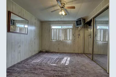 2746 Shady Creek Lane, Freeport, TX 77541 - Photo 10