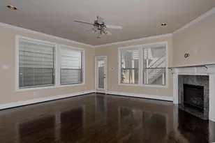 737 W 20th St, Houston, TX 77008 - Photo 10